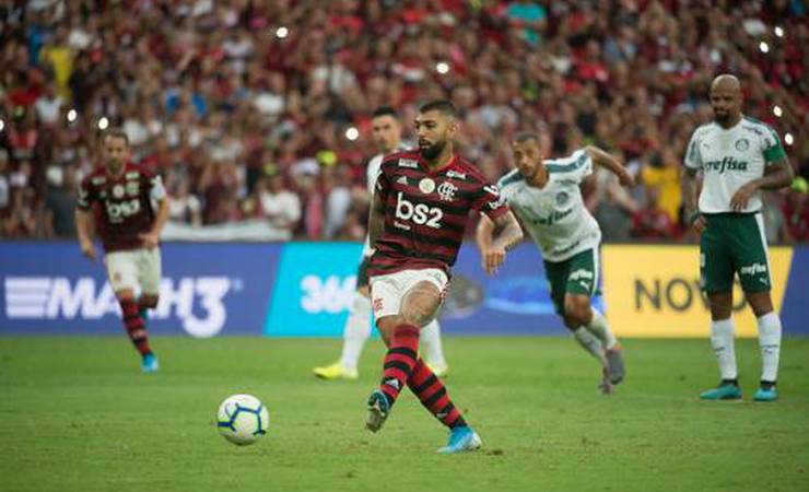 Gabigol reencontra o Palmeiras, seu rival favorito por Flamengo e Santos