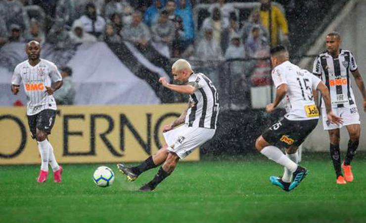 Com vários desfalques, Galo começa a definir equipe para duelo contra o Fla