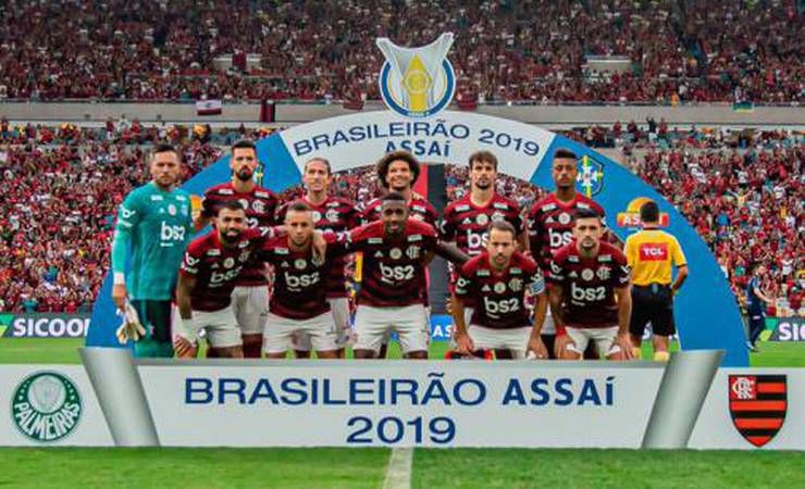 Flamengo iniciaria defesa do título do Brasileirão neste domingo; confira a provável escalação que iria a campo