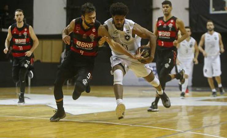 Basquete: Botafogo aproveita linha de três e vence Flamengo no Carioca