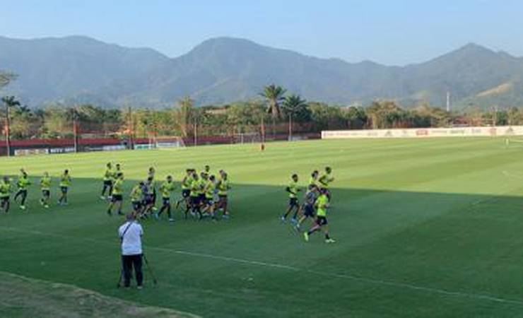 Flamengo se reapresenta no Ninho com a presença de jovens do sub-20