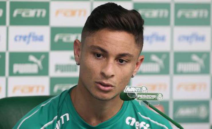 Para Diogo Barbosa, título brasileiro ficará com Flamengo ou Palmeiras