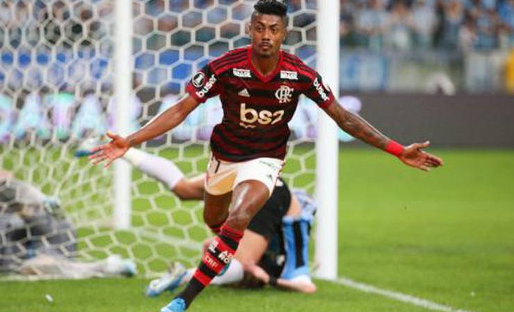 Bruno Henrique celebra renovação com o Flamengo: 'Me sinto em outro patamar'