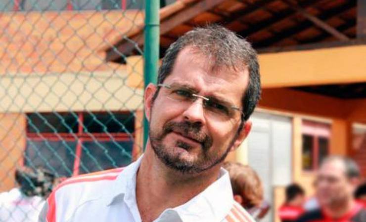 Flamengo não paga dívida com ex-gerente e juiz inclui clube no BNDT