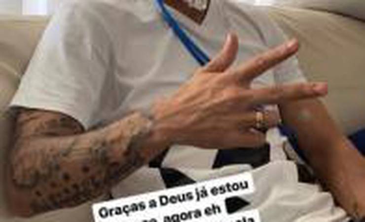 Em casa, Rafinha agradece por mensagens de apoio: 'Recuperação total pela minha volta'