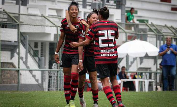 Fla vence Flu nas Laranjeiras e abre vantagem na decisão do Carioca Feminino