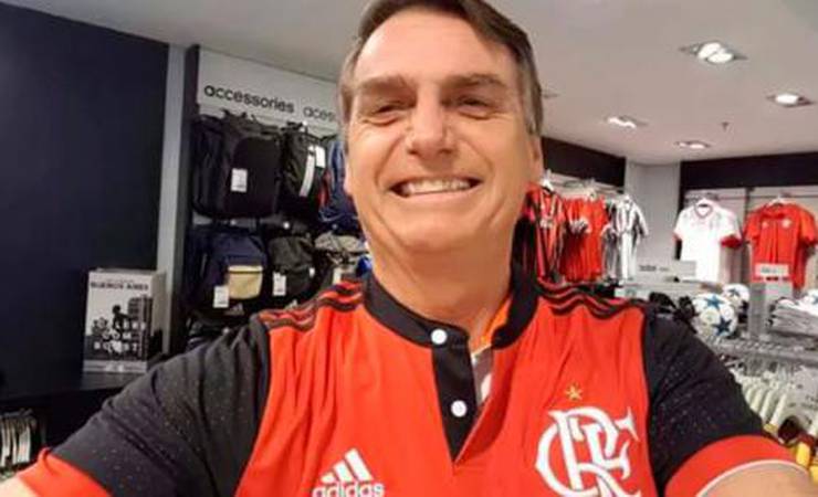 Bolsonaro 'profetiza' gol do título de Gabigol na final da Libertadores