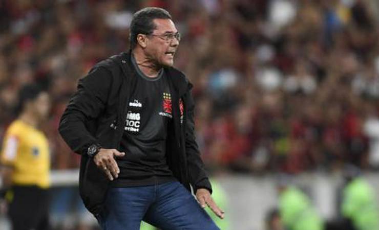 Luxemburgo rebate Bruno Henrique: 'Tem que ter respeito'