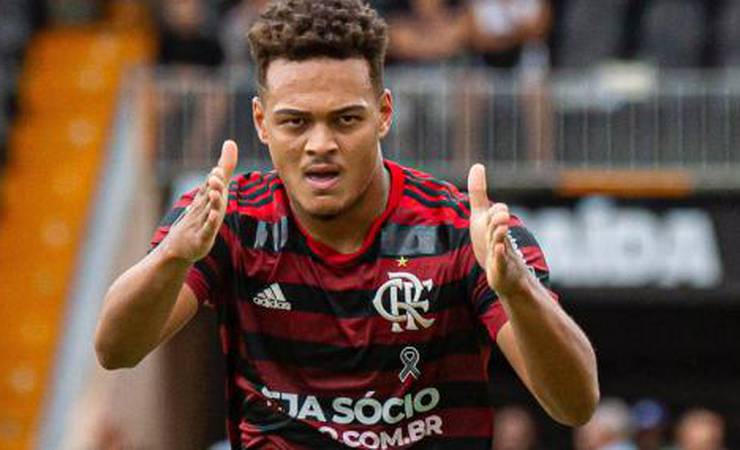 Flamengo empata com o Vasco e conquista o título do Carioca Sub-20