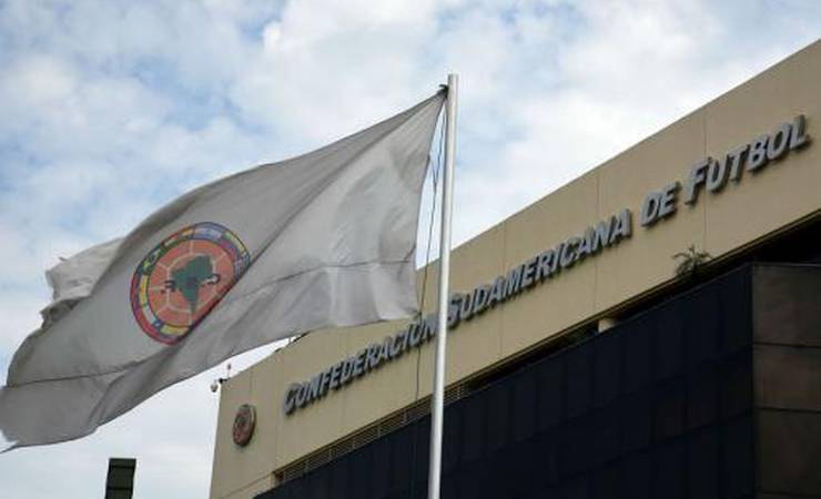 Conmebol receberá 50 mil doses de vacina contra a Covid-19 e promete distribuição aos times sul-americanos