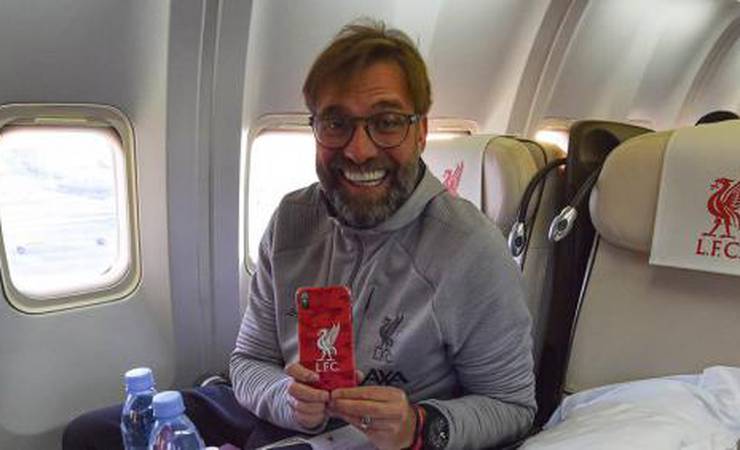 Klopp desembarca com o Liverpool no Qatar de olho em título inédito
