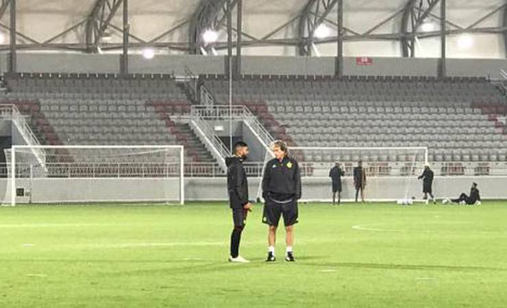 'Papo reto' de Jesus com Gabigol e clima leve: a reapresentação dos titulares do Flamengo