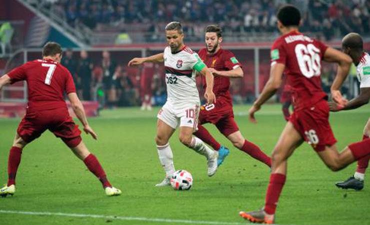 Flamengo parabeniza Liverpool pelo aniversário de 128 anos; Nação reage