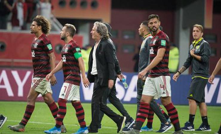 Mãos na massa! O que o Flamengo já garantiu para a próxima temporada