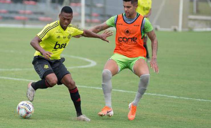 Clube português abre conversas por Lucas Silva, atacante do Flamengo