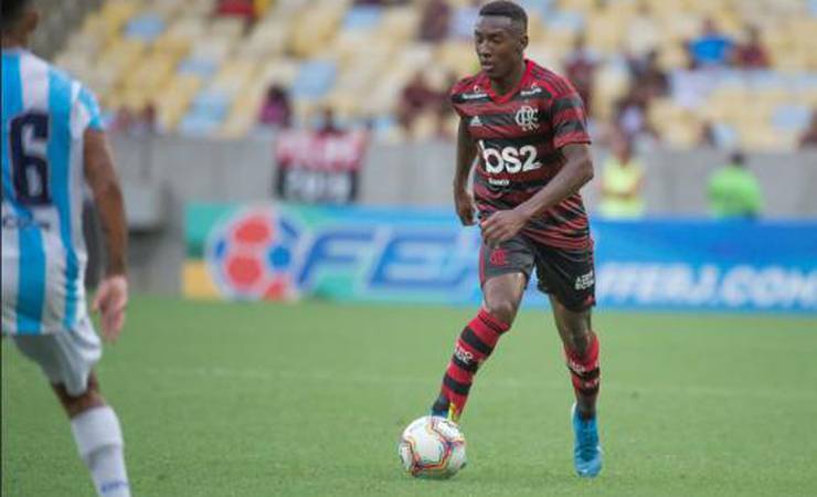 Fortaleza anuncia a contratação do jovem Yuri César, do Flamengo