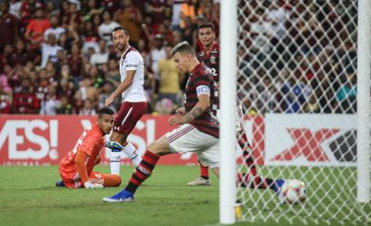 Bronca com o árbitro, mas muita valentia: jogadores do Flamengo comentam derrota para o Flu