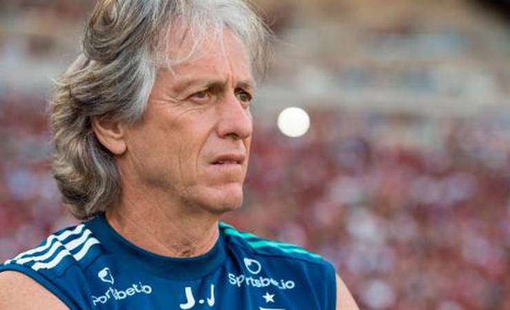 Trio de fora e Arrascaeta em campo: Flamengo se reapresenta para a Recopa