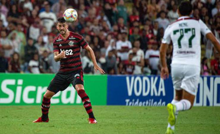Ao LANCE!, Gustavo Henrique compara estilos de Sampaoli e Jesus