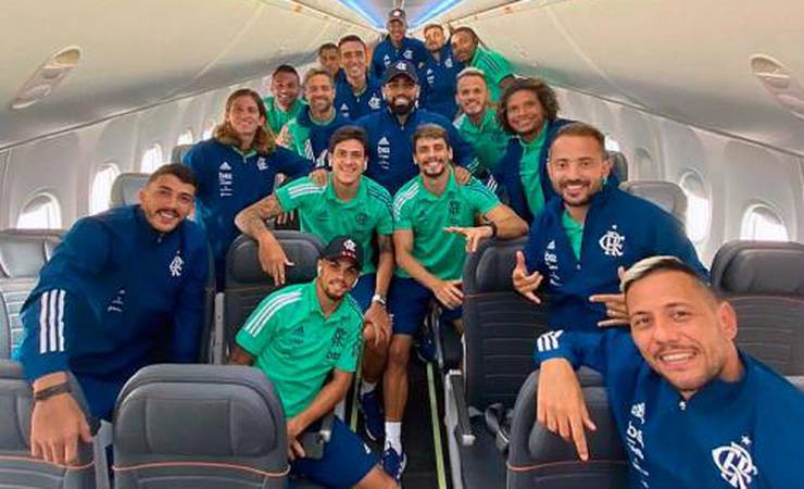 Supercopa: Flamengo desembarca em Brasília com apoio da torcida