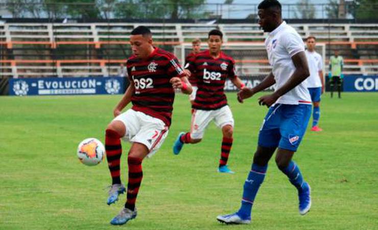 Flamengo vence Nacional-URU na estreia da Libertadores Sub-20