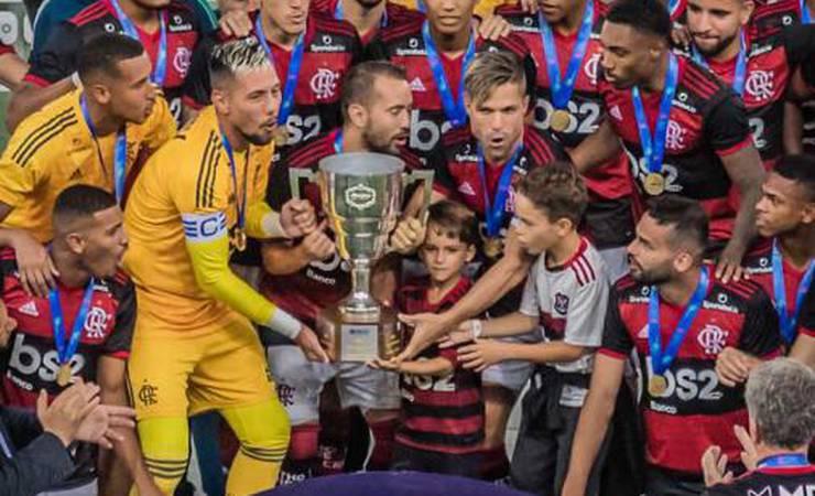 Marcos Braz fala de título da Taça GB e lembra a Recopa: 'Vamos atrás'