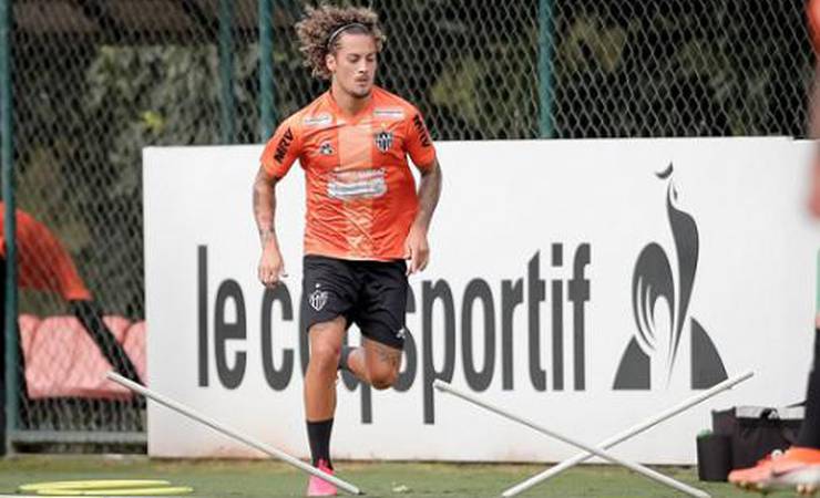 Guga ainda é cobrado por comemorar título do Fla na Libertadores e diz que fato foi um aprendizado na carreira