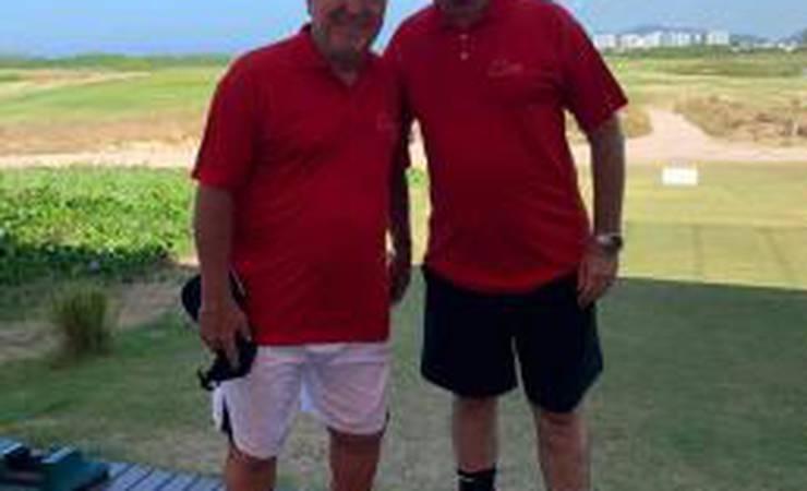 Zico visita Campo Olímpico e exalta modalidade que junta futebol e golfe