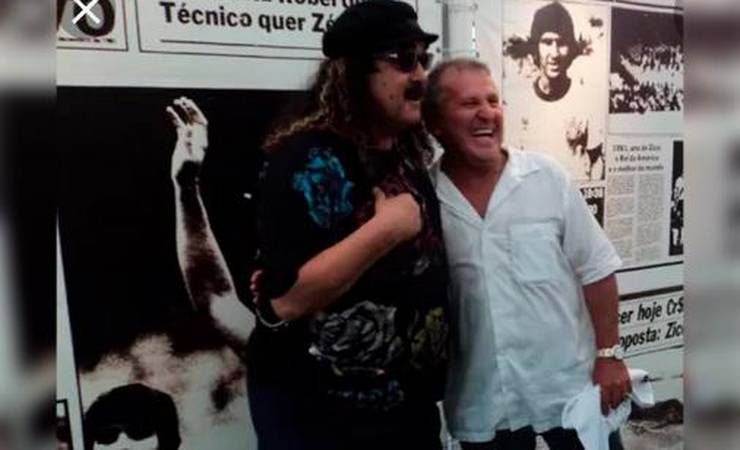 Zico lamenta morte do cantor Moraes Moreira e lembra famosa canção em sua homenagem