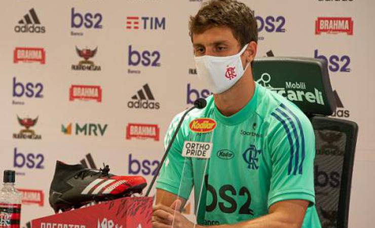 'Não concluímos bem', diz Rodrigo Caio após derrota do Flamengo