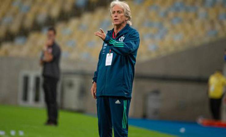Jorge Jesus elogia desempenho do Flamengo na vitória sobre o Bangu