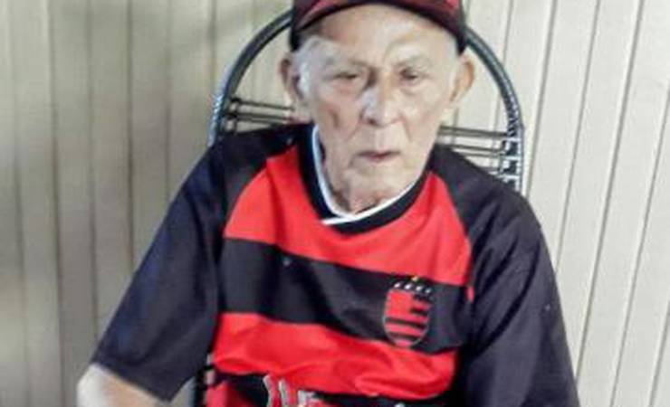 VÍDEO: Idoso de 102 anos sobrevive ao COVID-19 e pede hino do Flamengo para deixar hospital