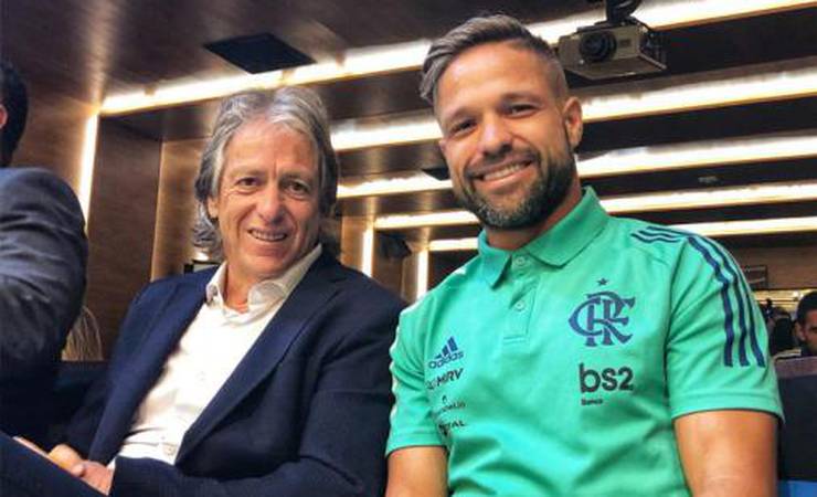 Diego destaca intensidade no convívio com Jorge Jesus e se despede: 'Te amo, Mister!'