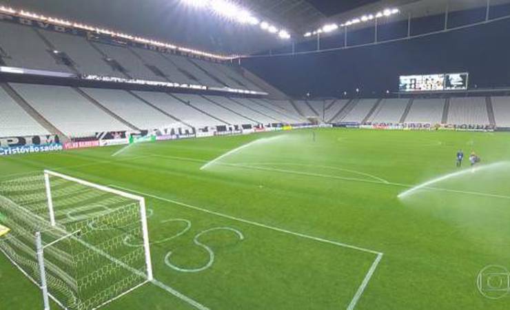 CBF, em reunião com clubes, veta presença de público nos estádios
