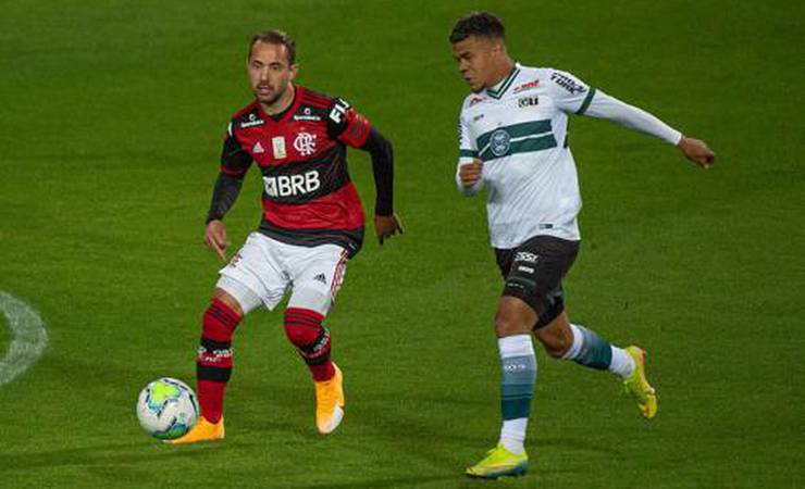 Everton Ribeiro analisa a primeira vitória do Flamengo no Brasileirão
