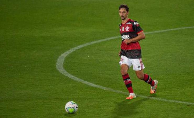 Rodrigo Caio sem ir a campo e Arão em casa: Flamengo segue preparação para a rodada final