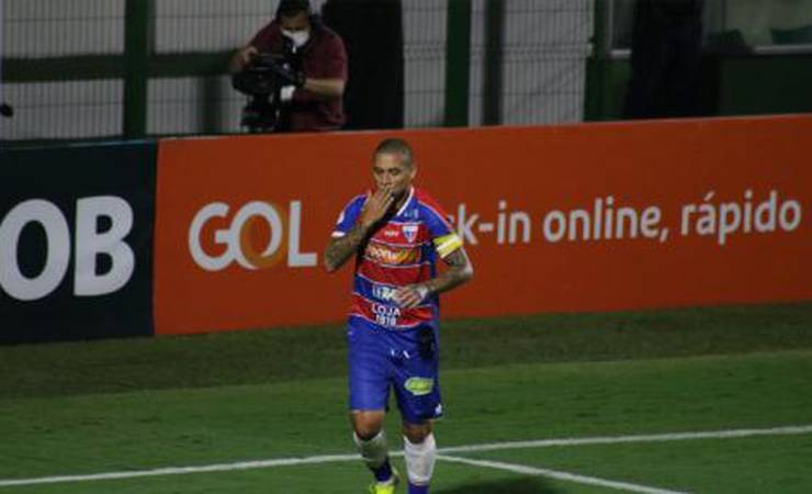 Wellington Paulista é o 15º jogador da história a marca 100 gols no Brasileiro; veja o ranking