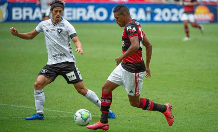 Em reta final elétrica, Flamengo e Botafogo ficam no empate