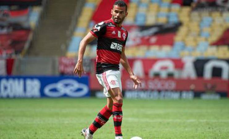 Thiago Maia, do Flamengo, é operado e previsão é de retorno em oito meses