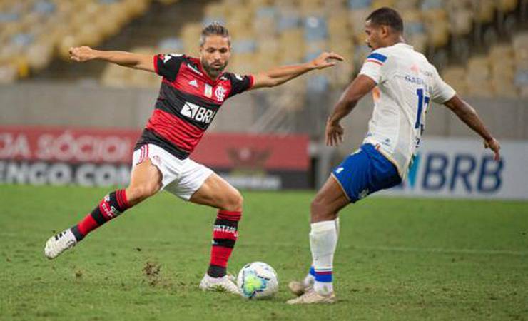 Administração do Maracanã estuda troca do gramado no fim de setembro