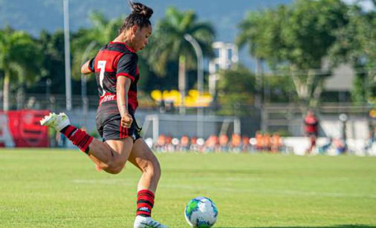 Após marcar contra o Cruzeiro, Rafa Barros projeta o próximo duelo do Flamengo no futebol feminino