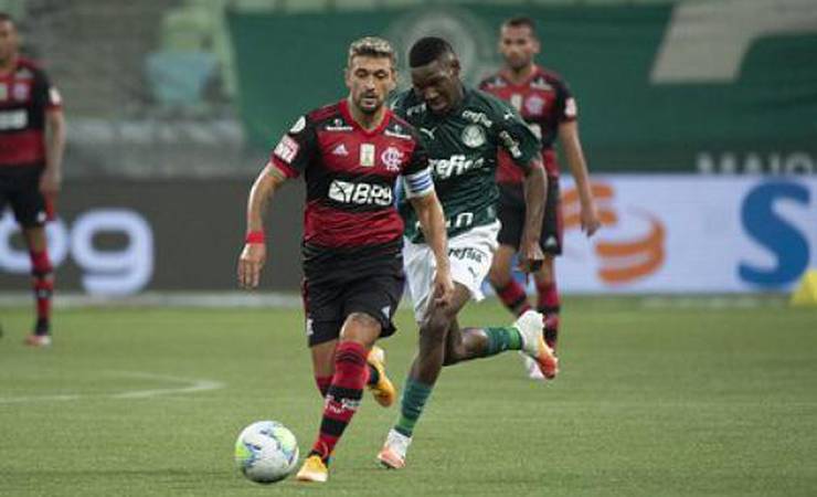 Arrascaeta exalta garotos e garra do Flamengo contra o Palmeiras