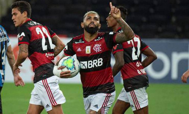 Trio de ataque do Flamengo soma mais gols do que Botafogo, Vasco e outros três clubes no Brasileiro