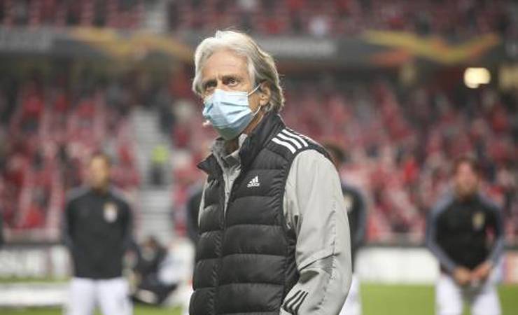 Jorge Jesus é diagnosticado com Covid-19, diz Benfica