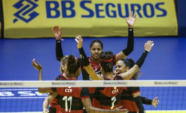 Sesc RJ Flamengo está na final do Super Vôlei feminino