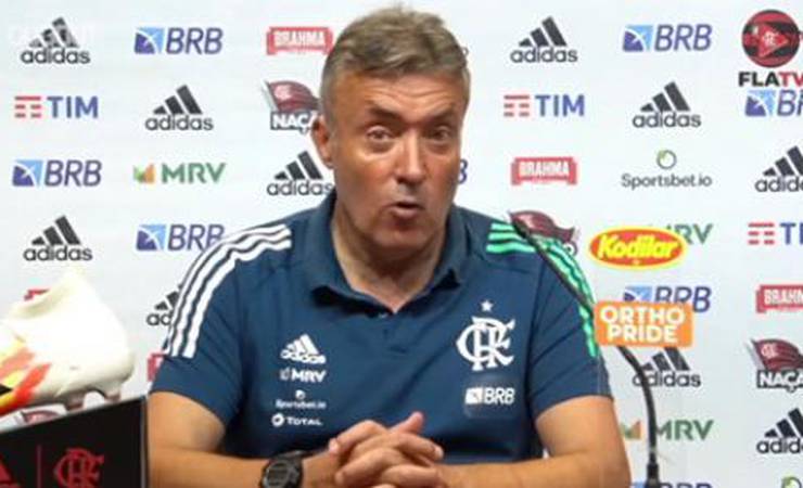 'Domènec ficou devendo e nem toca nesse assunto', diz comentarista da ESPN sobre entrevista do ex-técnico