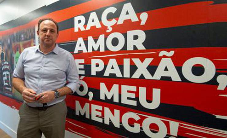 Rogério Ceni tem nome publicado no BID e comandará o Flamengo diante do São Paulo