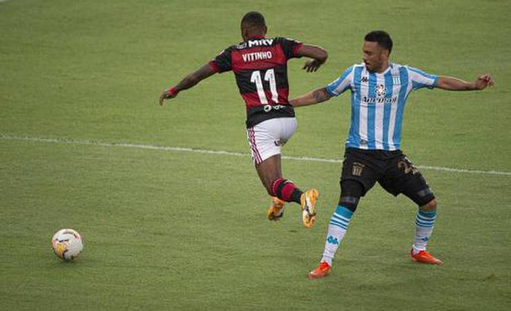 Flamengo cai por erros na defesa, mas também falha muito na frente