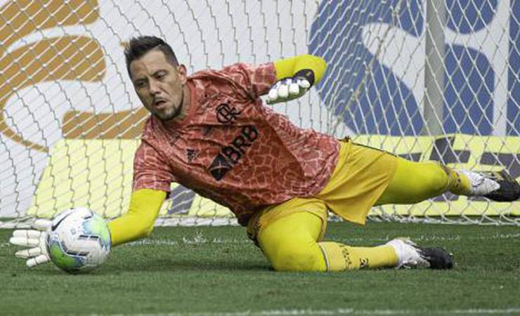 Fora do Fla-Flu: Diego Alves será desfalque do Flamengo pelo segundo jogo seguido