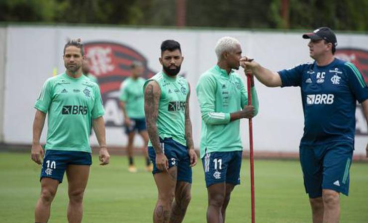 Diante da inevitável pressão, Ceni se expõe no Flamengo: 'Prefiro assumir para mim essa responsabilidade'